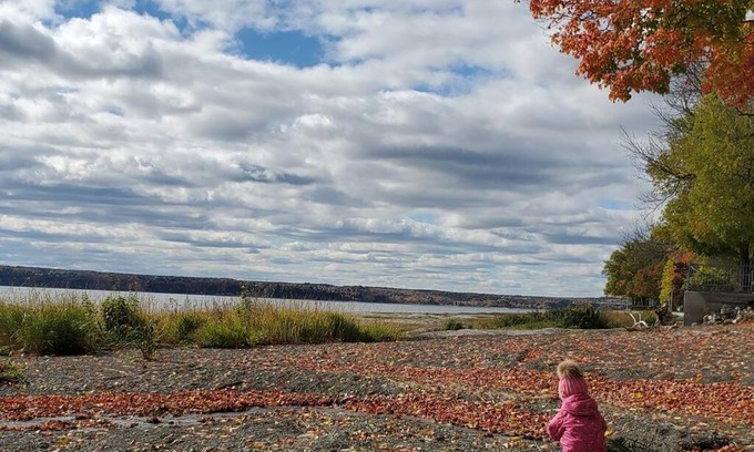 Saint-Laurent-de-l'ile d'Orleans House | Le temps d'une île (Maison) - Vue sur le fleuve