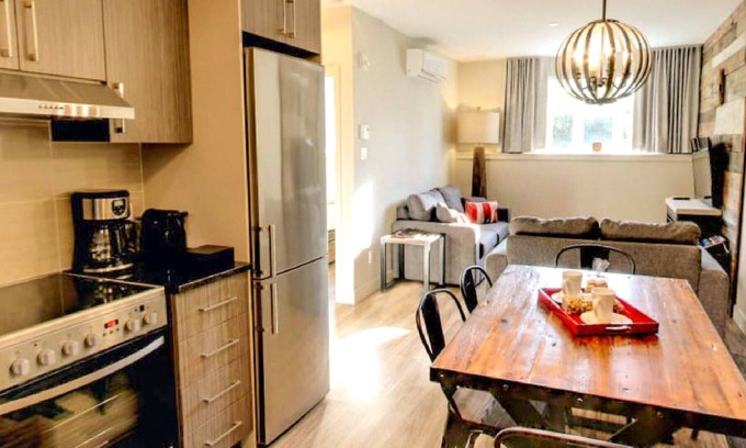 Sainte-Marguerite-du-Lac-Masson Apartment | The Viking Resort & Marina is a resort located in the Laurentians region.