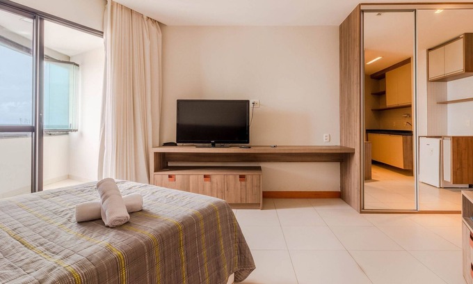 Caminho das Arvores Apartment | CA01 Flat at 500m Salvador Shopping