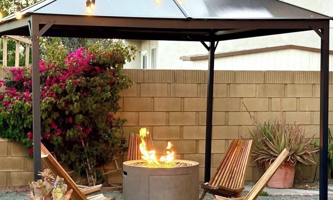 La Palma House | CA3 House Spacious SoCal Home for Groups