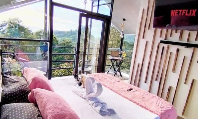 San Antonio del Tequendama Cabin | Cabaña de los Sueños