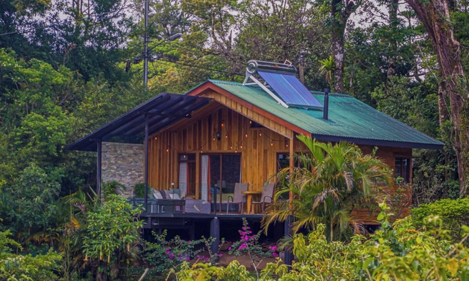 Monteverde Cabin | Cabaña Acojedora a tan Solo 15minutos de las Atraciones
