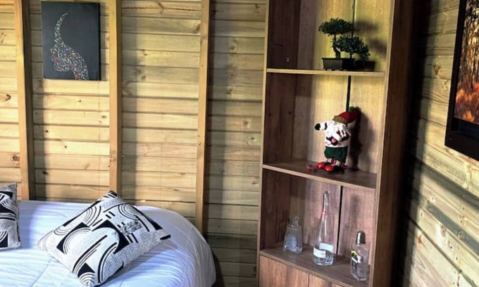 El Penol Villa | Cabaña Basica, Jacuzzy, , Wifi