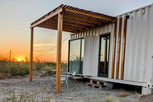 Cuadro Nacional House | Cabaña Container en Viñedos