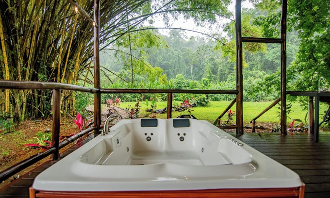 Barrio Pilo Cabin | Cabaña Los Tucanes - Paradise for Couples!