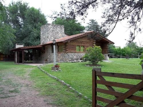 Santa Rosa de Calamuchita Cabin | Cabañas Mc Charlie