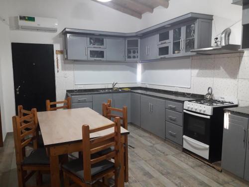 Rama Caida Apartment | Cabañas MereceslqSueñas