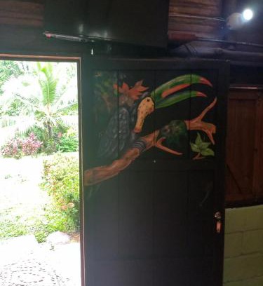 Canton Guatuso Hotel | Cabañas Rio Celeste