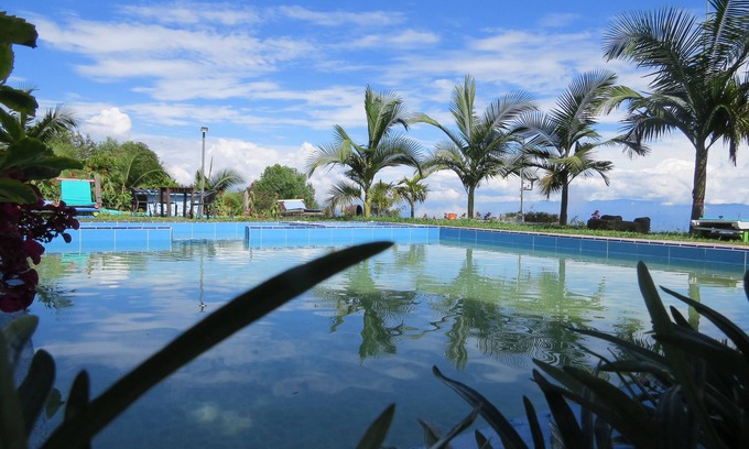 Jerico Hotel | Cabañas y Flores Finca Hotel