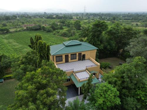 Udaipur Villa | CABANA- 5 BHK Luxury Villa near Udaipur