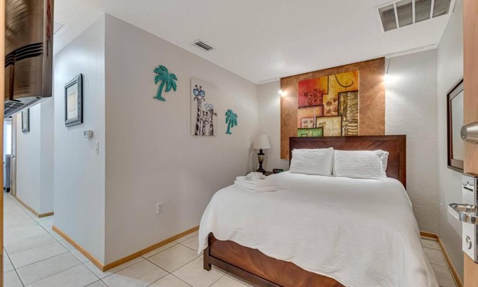 Palm Coast House | Cabana Condo 402B - European Village - Palm Coast