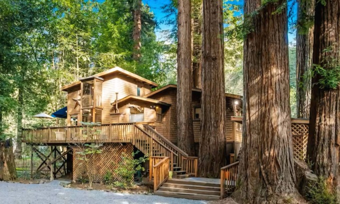Guerneville House | Cabana Del Rio, by Vinifera Homes