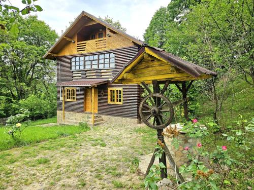 Bezdead House | Cabana din Tei, 5 Camere si Semineu, Costisata, Dambovita