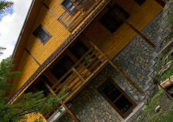 Malaia Cabin | CABANA MARIA-PETRIMANU