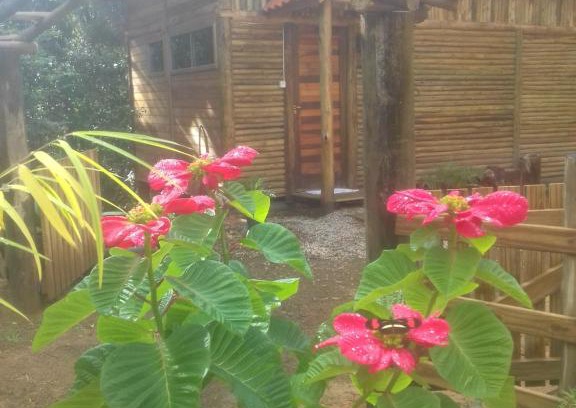 Anitapolis Hotel | Cabanas Pousada Esmeraldas