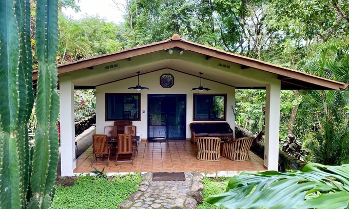 Hato Viejo Cabin | Cabanas Rio Encantado