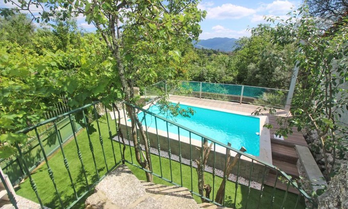 Gondoriz House | Cabaninhas House by Gerês Casas