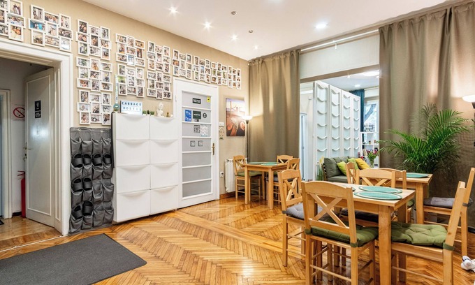 Palilula Hostel | Cabbage Hostel