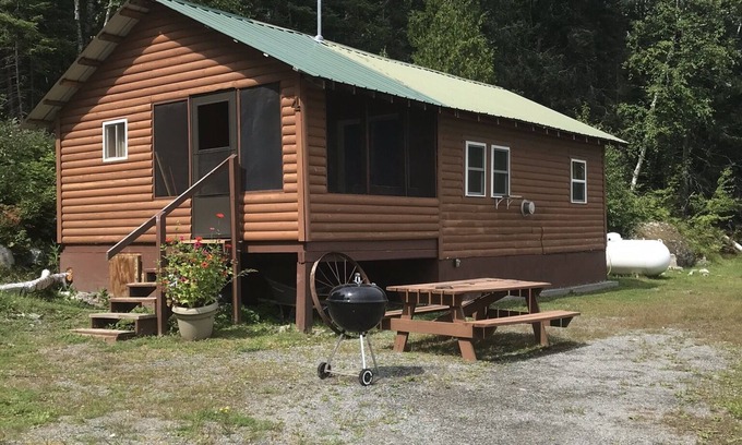 Sioux Narrows Nestor Falls Cabin | Cabin 4 Lakeview Shared Sauna-Hot Tub Patio, Lake Tours, Boat Rental