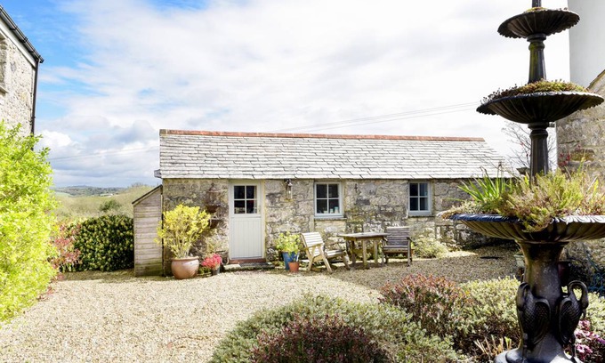 Rescorla Cottage | Cabin ∙ 1 bedroom ∙ 2 guests