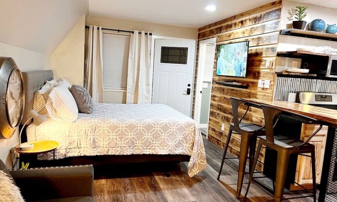 Glenwood Springs Cabin | Cabin 12 Remodeled Rustic Luxury Kitchen Fireplace