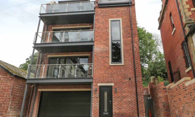 Whitby Cottage | Cabin ∙ 2 bedrooms ∙ 4 guests