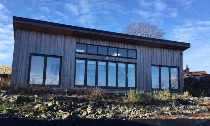 Oban Cottage | Cabin ∙ 2 bedrooms ∙ 4 guests