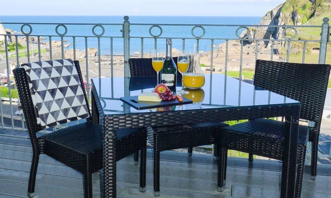 Hele Cottage | Cabin ∙ 2 bedrooms ∙ 4 guests