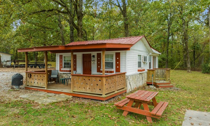 Mountain Home Cabin | Cabin 21 at The Carlton