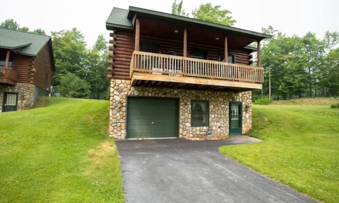 Gaylord House | Cabin 2418 - Grand Log Cabin within Private Resort