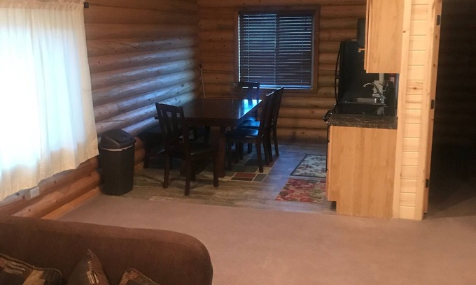 Sweetwater House | Cabin 4