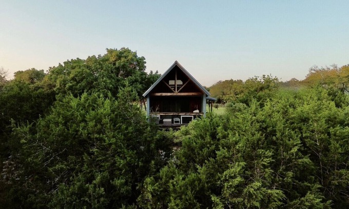 Dripping Springs House | Cabin 5 · Smart & Cozy Tiny Cabin 5 w/ Pro Coffee Setup