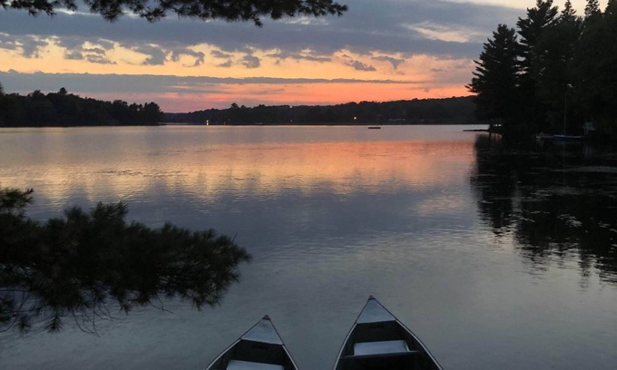 Magnetawan Cabin | Cabin #6 - sunset views over Lake Cecebe