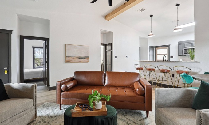 Graford House | Cabin 7: Sweetest Escape