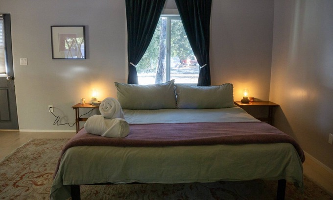 Twin Peaks Cabin | Cabin #7 - The Perch at Twin Peaks