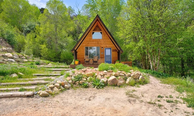 Mount Pleasant Cabin | Cabin · Cozy Private Mountain Cabin on 1,000 acre property