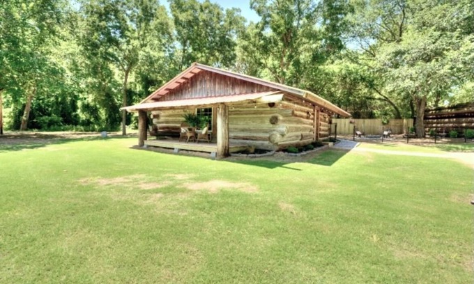 Shawnee Cabin | Cabin for rent in Shawnee