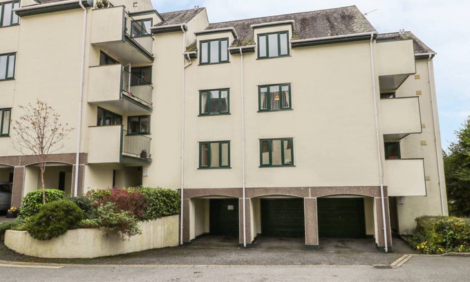 Bowness-on-Windermere Cottage | Cabin ∙ 1 bedroom ∙ 2 guests