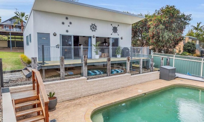 Tathra House | Cabin Getaway in Tathra