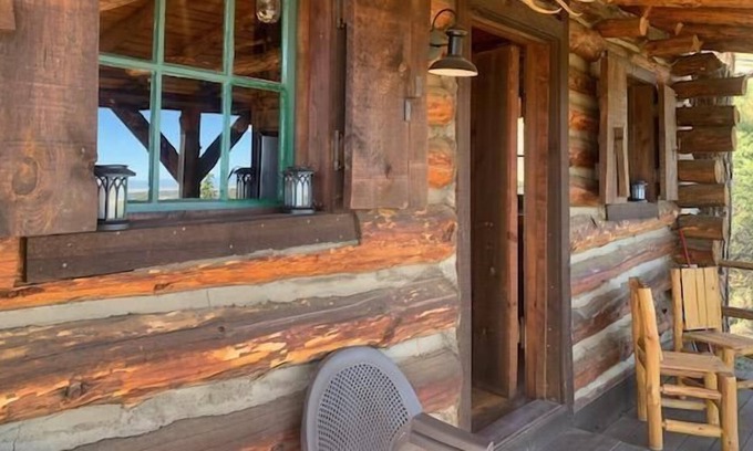 Prescott Cabin | Cabin High On The Mountain*Breathtaking Views* Adventure everywhere!