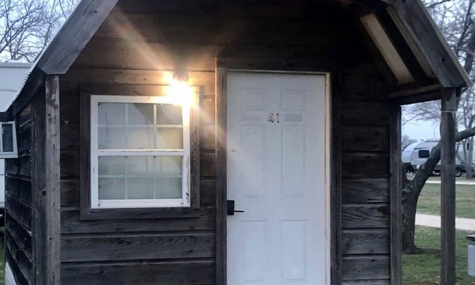 Glen Rose Cabin | Cabin in the Country - #41