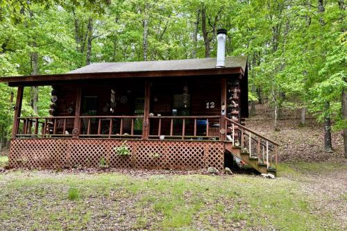Eureka Springs House | Cabin in the Woods