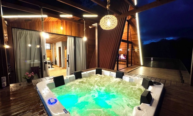 Santa Teresa Cabin | Cabin "my chalet" with Jacuzzi 8km from Santa Teresa