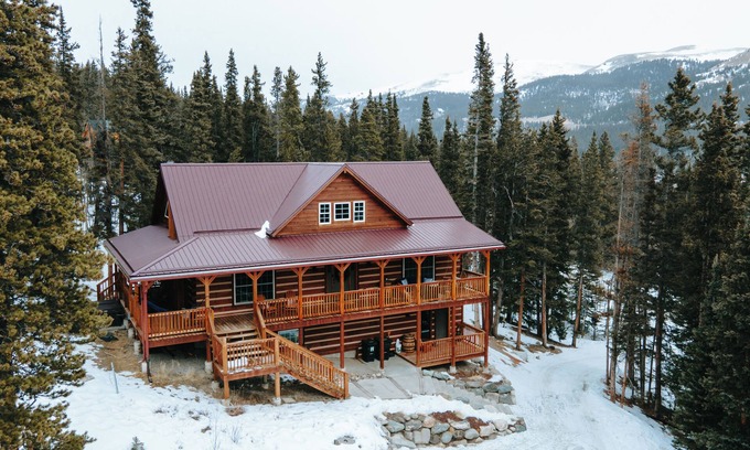 Alma Cabin | Cabin near Breckenridge perfect for families w/Large deck and amazing views!