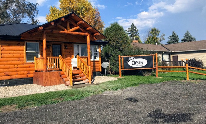 Linwood Cabin | Cabin near Lake Huron
