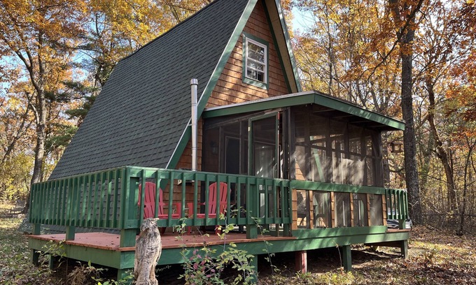 Oxford Cabin | Cabin near Wisconsin Dells