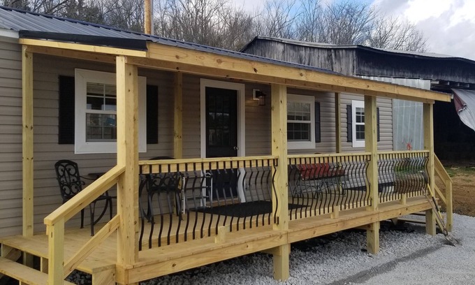 Rutland Cabin | Cabin on 80 acre farm with donkeys, cows and goats