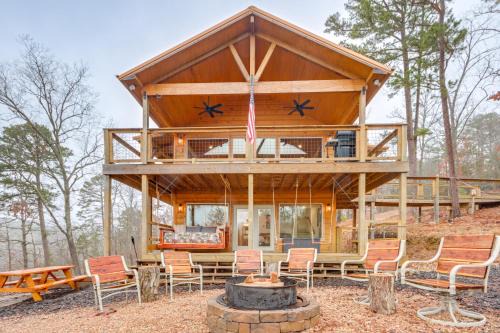 Rogers House | Cabin on Beaver Lake with Views and Furnished Deck!