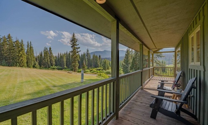 Sublette County Cabin | Cabin on Private Ranch Sleeps 10