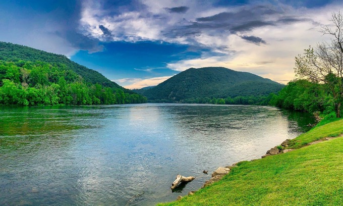 New River Cabin | Cabin on River!